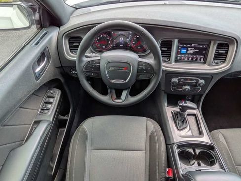 Used 2022 Dodge Charger SXT w/ Blacktop Package RWD image 17