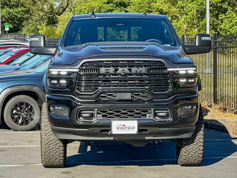 Used 2025 RAM 2500 Laramie w/ Night Edition AWD/4WD image 8