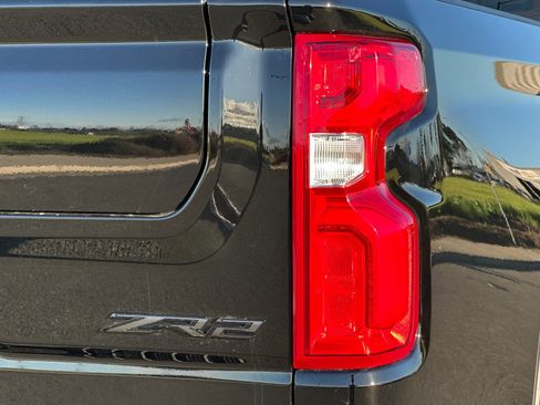 Used 2026 Chevrolet Silverado 1500 ZR2 w/ LPO, Dark Essentials Package image 33