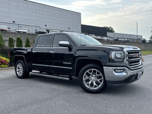 Used 2018 GMC Sierra 1500 SLT w/ Enhanced Driver Alert Package RWD image 1