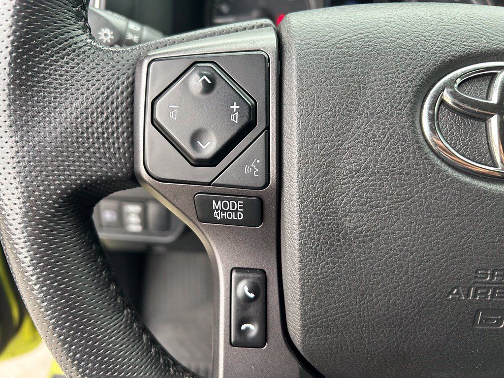 Used 2023 Toyota Tacoma TRD Off-Road w/ TRD Premium Off Road Package AWD/4WD image 14