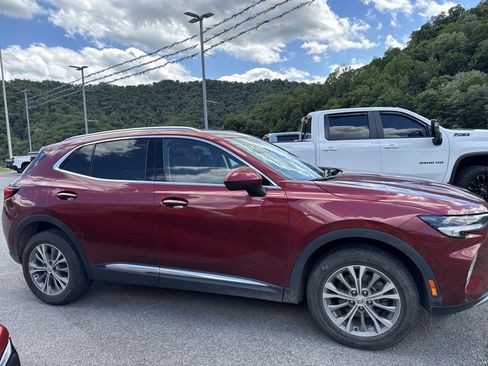 Used 2023 Buick Envision Preferred FWD image 5