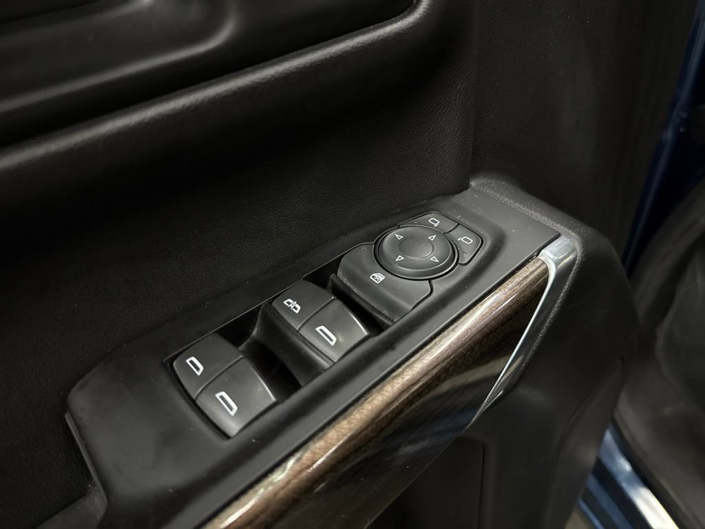 Used 2019 Chevrolet Silverado 1500 RST AWD/4WD image 13