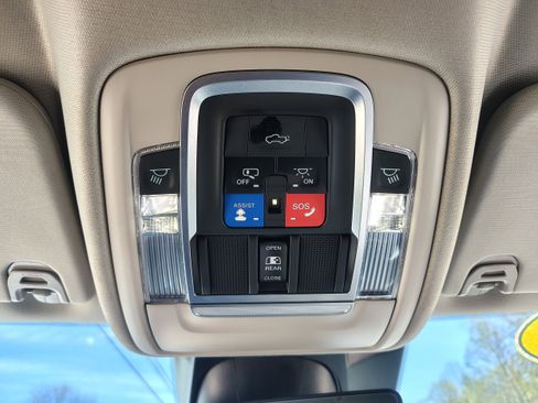 Certified 2022 RAM 1500 Laramie AWD/4WD image 39