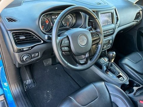 Used 2021 Jeep Cherokee Latitude Plus image 9