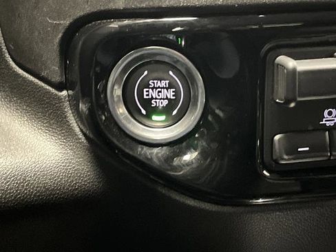 Used 2024 Chevrolet Silverado 1500 RST w/ Convenience Package II image 21