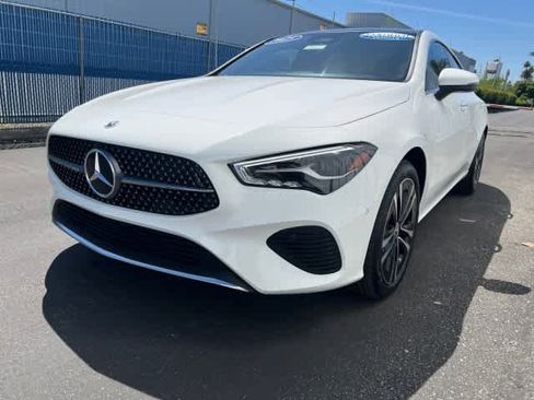 Certified 2025 Mercedes-Benz CLA 250 image 9