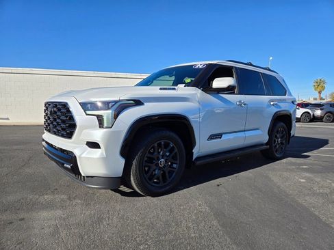 Used 2024 Toyota Sequoia Platinum image 2