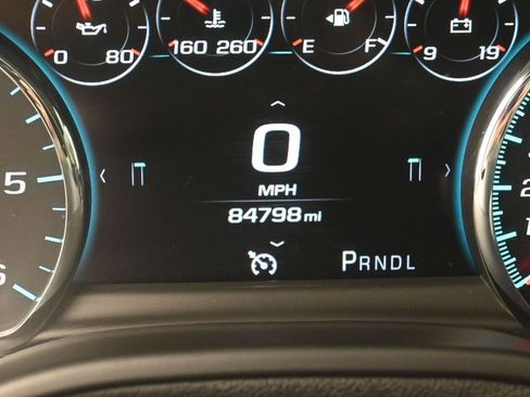 Used 2020 Chevrolet Tahoe Premier RWD image 2