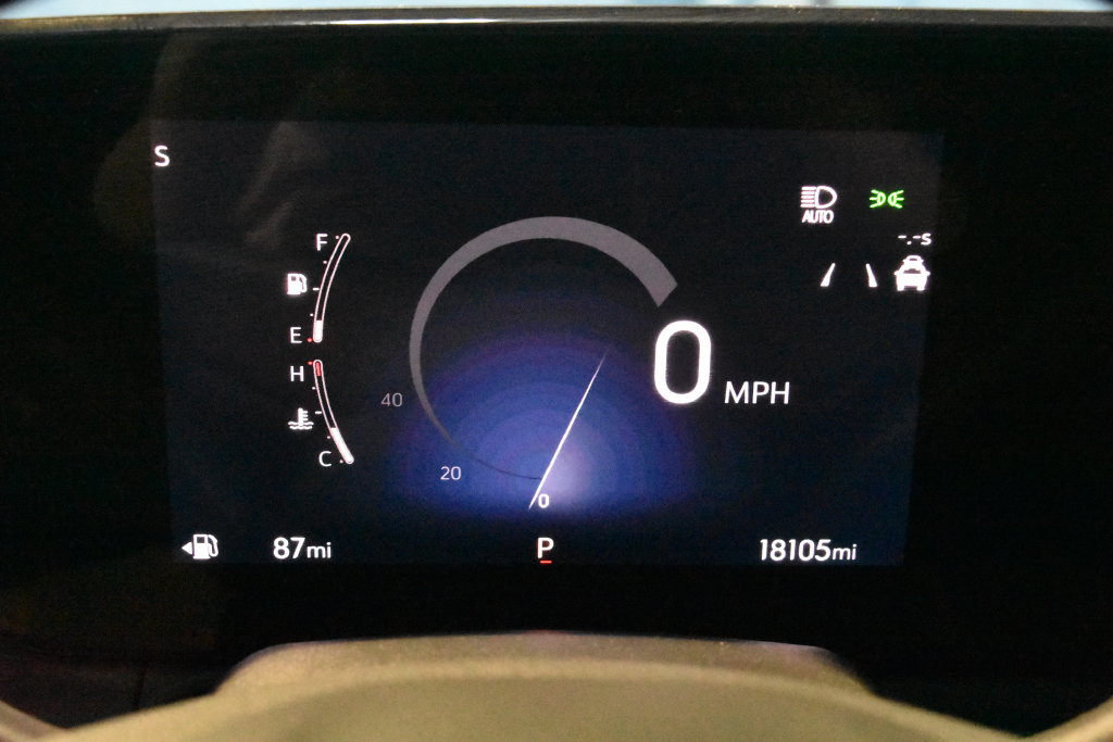 Used 2025 Buick Envista Preferred FWD image 19