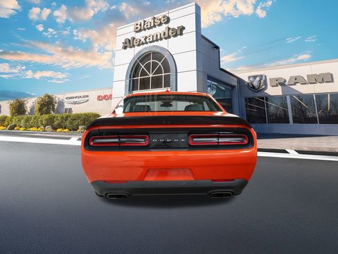 Used 2022 Dodge Challenger R/T Scat Pack w/ 1320 Drag Pack image 6