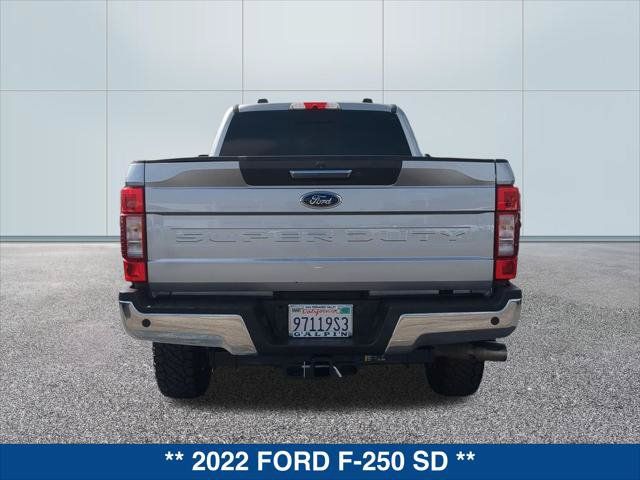 Used 2022 Ford F250 XLT w/ XLT Premium Package AWD/4WD image 4
