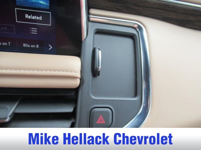 Used 2024 Chevrolet Tahoe Premier AWD/4WD image 34