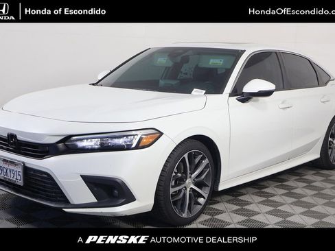 Used 2023 Honda Civic Touring image 1