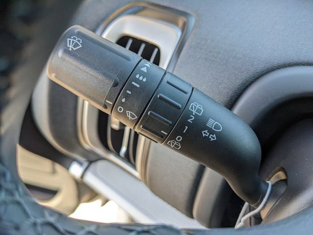 Used 2025 Ford Expedition Active RWD image 29