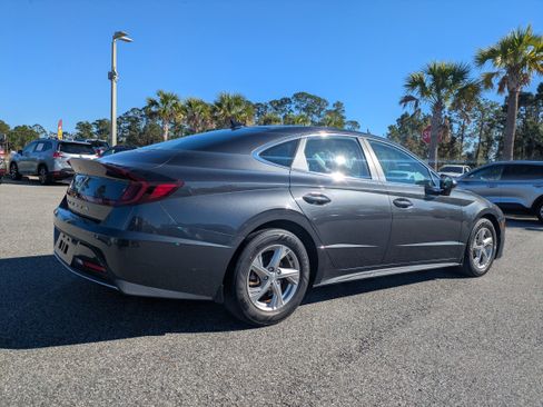 Used 2022 Hyundai Sonata SE image 4