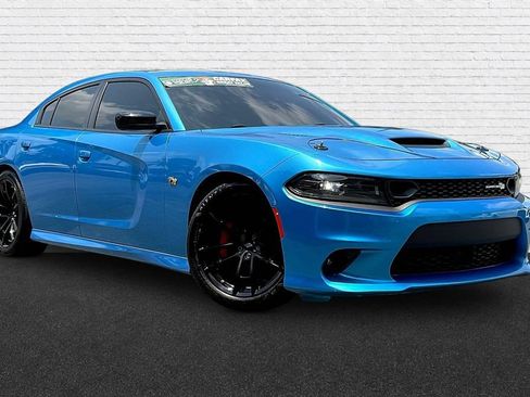 Used 2023 Dodge Charger Scat Pack w/ Plus Group RWD image 3