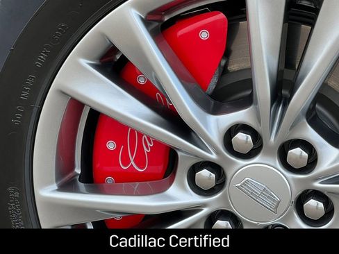 Used 2023 Cadillac XT5 Premium Luxury w/ Technology Package image 9