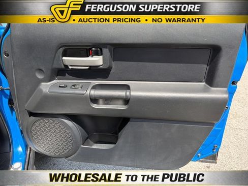 Used 2007 Toyota FJ Cruiser 4WD w/ Convenience Pkg image 23
