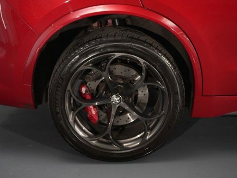 Used 2018 Alfa Romeo Stelvio Quadrifoglio w/ Driver Assist Dynamic Package image 30