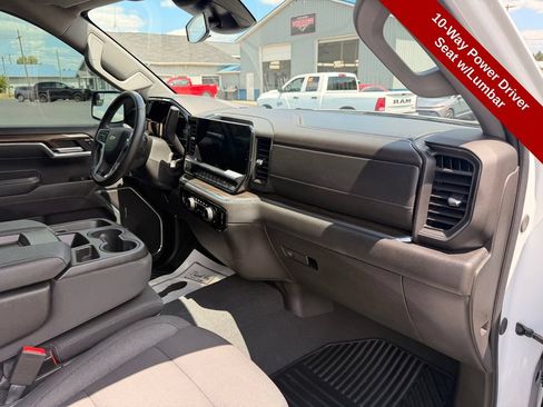 Used 2024 Chevrolet Silverado 1500 LT AWD/4WD image 36