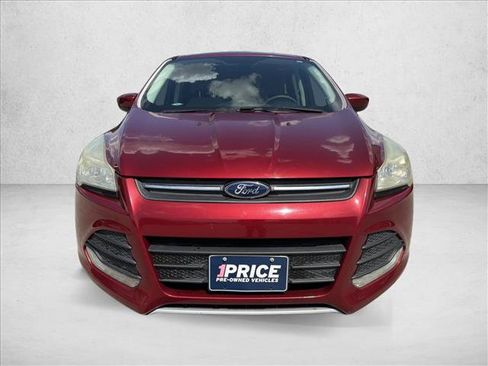 Used 2016 Ford Escape SE FWD image 8