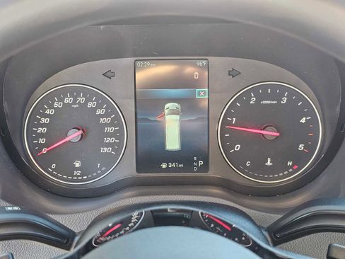 Used 2025 Mercedes-Benz Sprinter 2500 image 22