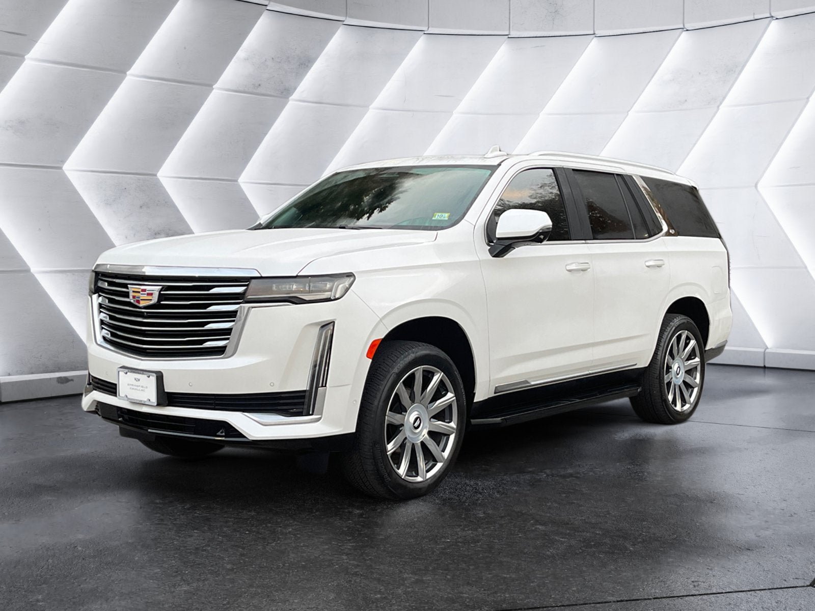 Used 2024 Cadillac Escalade Premium Luxury Platinum AWD/4WD image 2