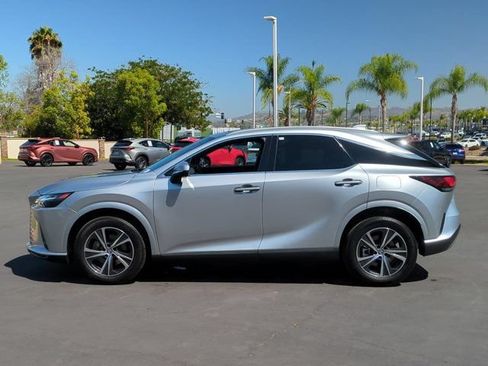 Used 2024 Lexus RX 350 FWD w/ Technology Package image 8