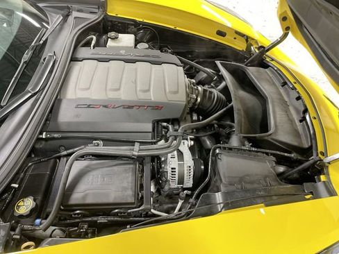 Used 2016 Chevrolet Corvette Stingray Convertible w/ 3LT Preferred Equipment Group image 28