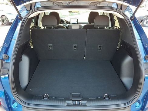 Certified 2022 Ford Escape SE w/ SE Sport Appearance Package image 28