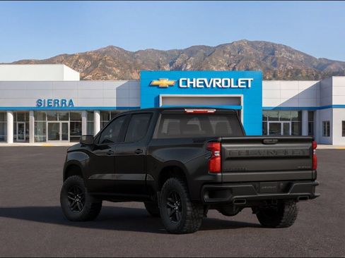 New 2026 Chevrolet Silverado 1500 Custom Trail Boss w/ Midnight Edition AWD/4WD image 2