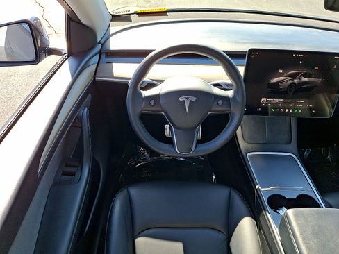 Used 2022 Tesla Model Y Performance AWD/4WD image 21