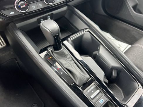 Used 2023 Honda Accord Sport image 14