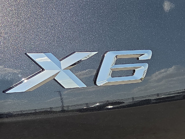 Used 2026 BMW X6 xDrive40i w/ Executive Package AWD/4WD image 7