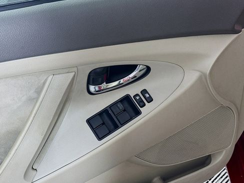 Used 2009 Toyota Camry LE image 15