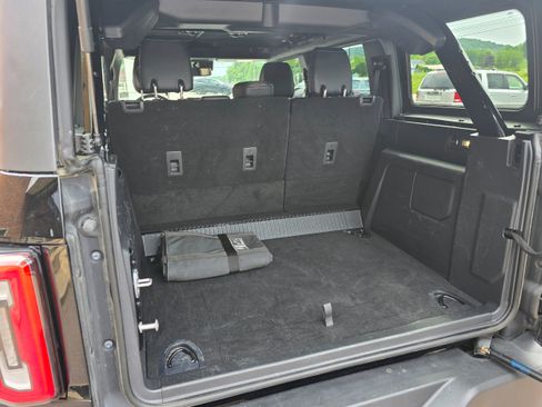 Used 2023 Ford Bronco Wildtrak AWD/4WD image 11
