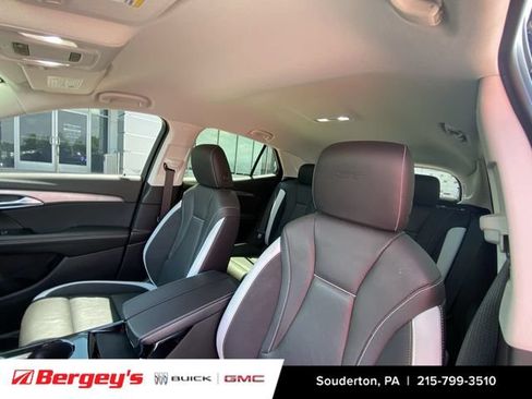 Used 2024 Buick Envision Sport Touring AWD/4WD image 22