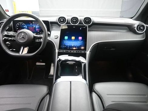 Used 2025 Mercedes-Benz GLC 300 w/ AMG Line image 9