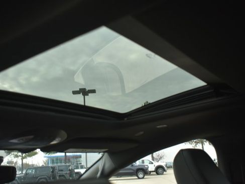 New 2026 Chrysler Pacifica Limited image 20