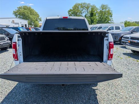 Used 2018 Ford F150 XLT w/ Equipment Group 301A Mid AWD/4WD image 12