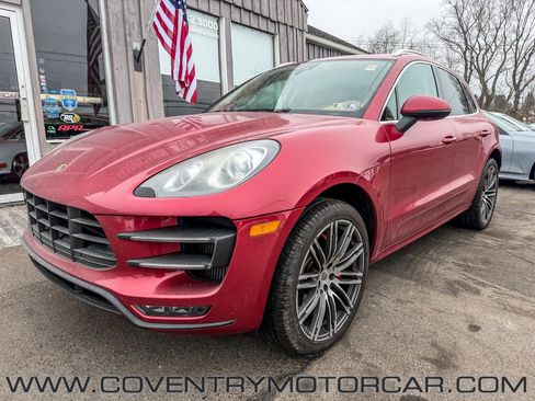 Used 2015 Porsche Macan Turbo image 2