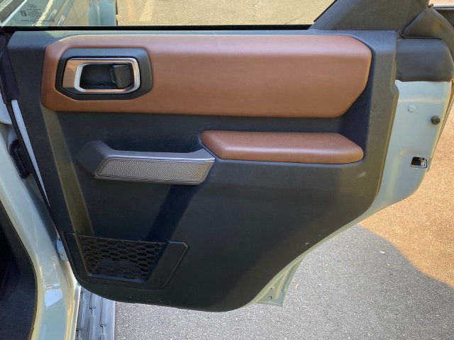 Used 2022 Ford Bronco Outer Banks AWD/4WD image 34