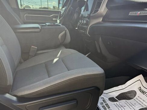 Used 2020 RAM 1500 Lone Star image 27