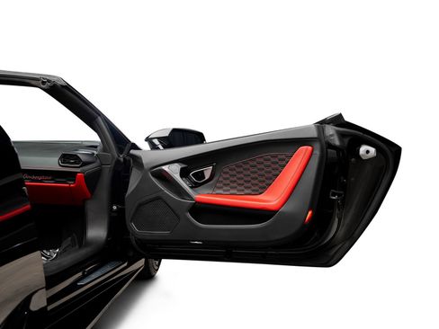 Used 2017 Lamborghini Huracan LP 580-2 RWD image 51
