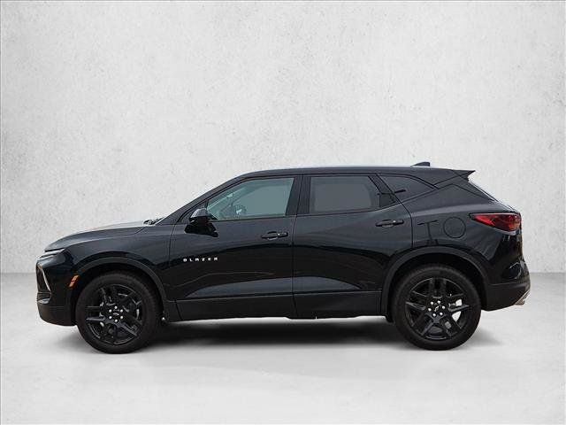 New 2026 Chevrolet Blazer LT FWD image 5