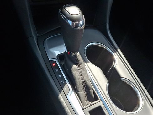 Used 2020 Chevrolet Equinox LT image 21