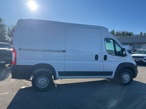 New 2026 RAM ProMaster 1500 image 8