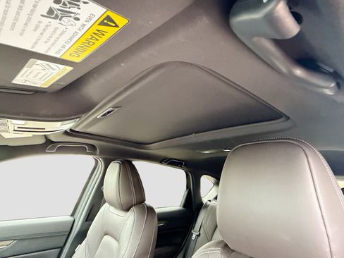 Used 2024 MAZDA CX-5 Signature image 27