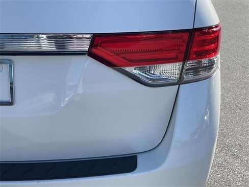 Used 2016 Honda Odyssey EX-L image 16
